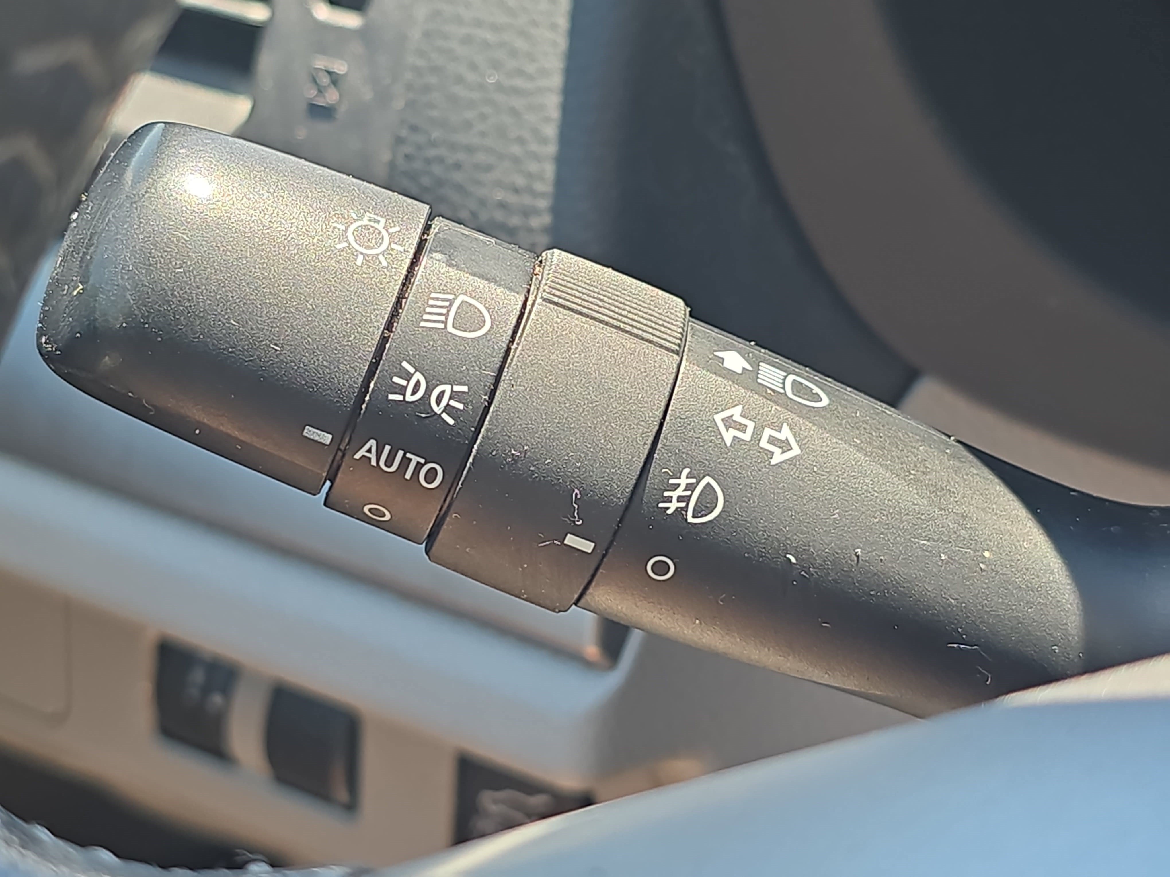 Used 2014 Subaru Forester 2.5i Touring AWD/4WD image 26