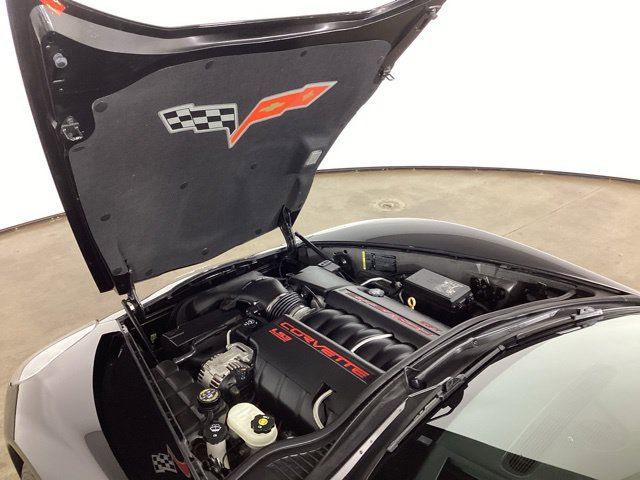 Used 2008 Chevrolet Corvette Convertible w/ Preferred Equipment Group RWD image 25