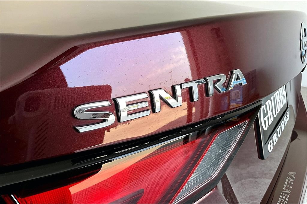 Used 2022 Nissan Sentra SV w/ Trunk Package FWD image 42