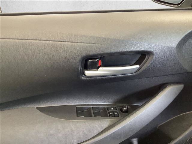 Used 2021 Toyota Corolla LE FWD image 12