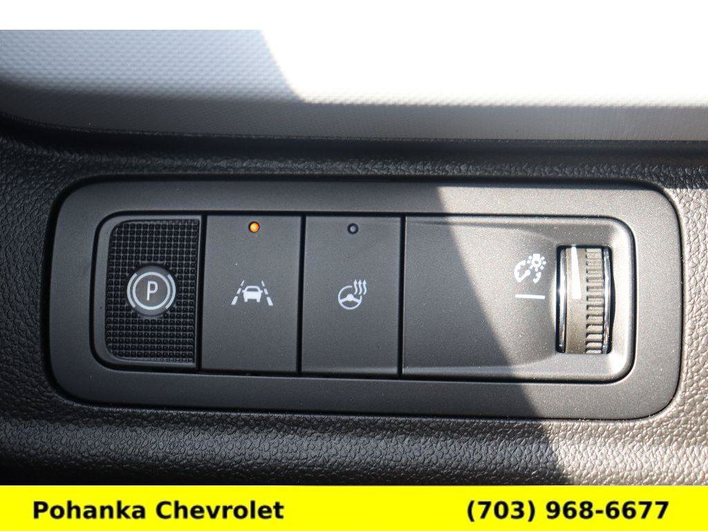 New 2027 Chevrolet Bolt LT w/ Comfort Package FWD image 14