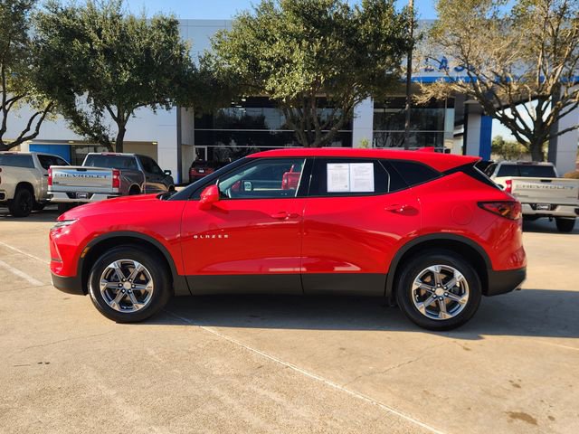 Used 2023 Chevrolet Blazer LT w/ Driver Confidence Package image 4