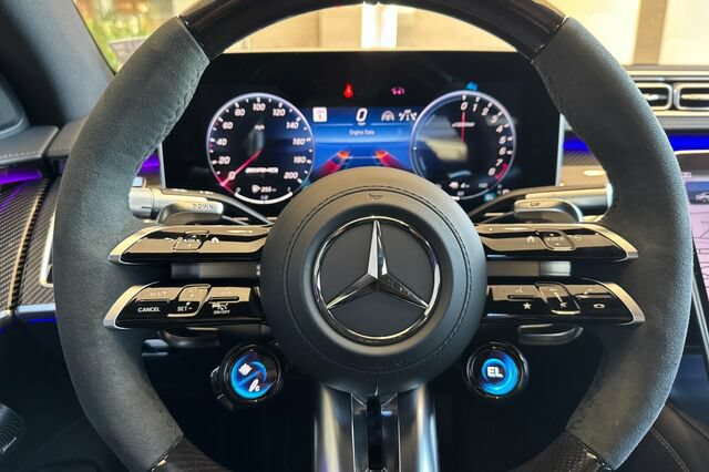 Used 2024 Mercedes-Benz S 63 AMG S image 23