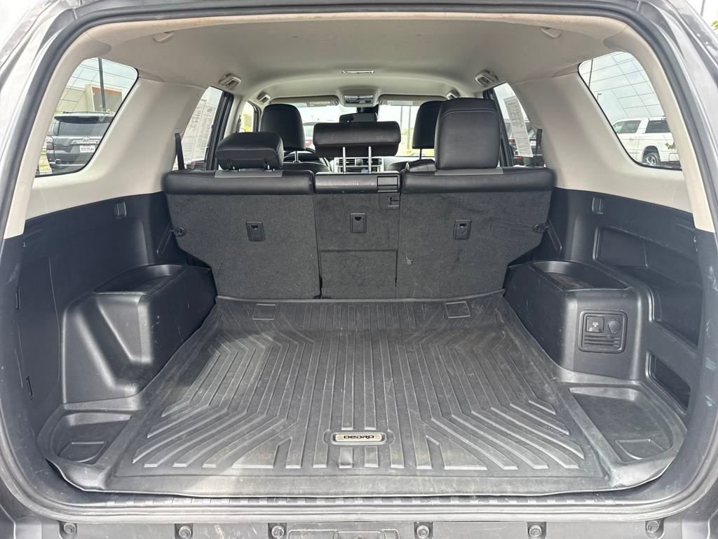 Used 2022 Toyota 4Runner SR5 Premium image 31