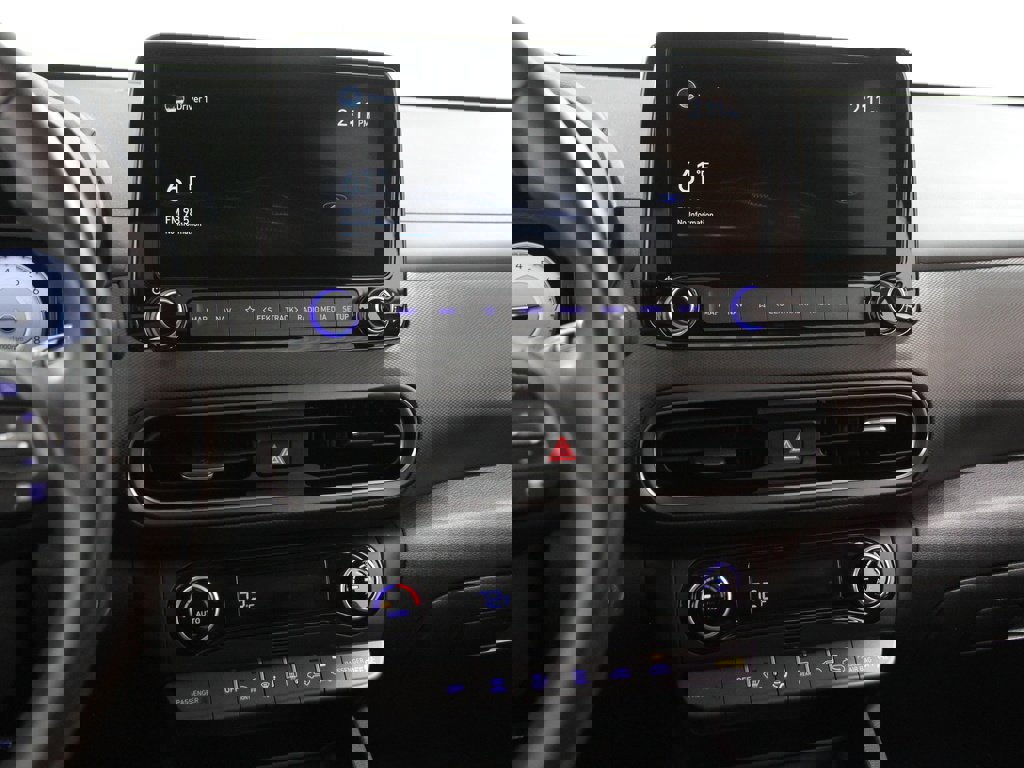 Certified 2022 Hyundai Kona Limited w/ Cargo Package image 9