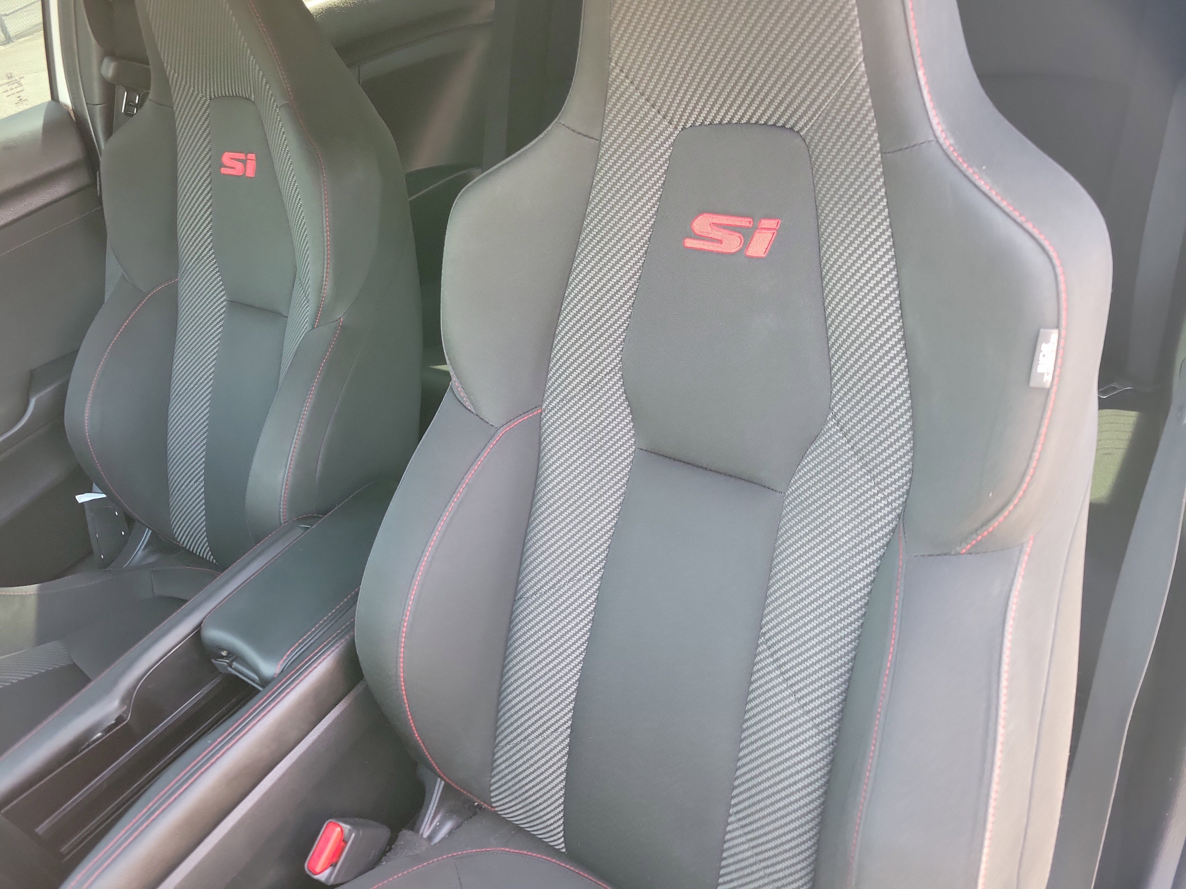 Used 2018 Honda Civic Si image 6