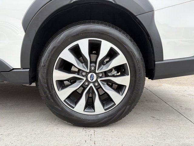 Used 2024 Subaru Outback Limited image 9