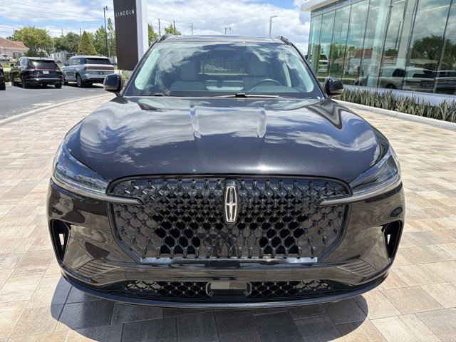 New 2026 Lincoln Aviator 2WD w/ Jet Appearance Package image 6