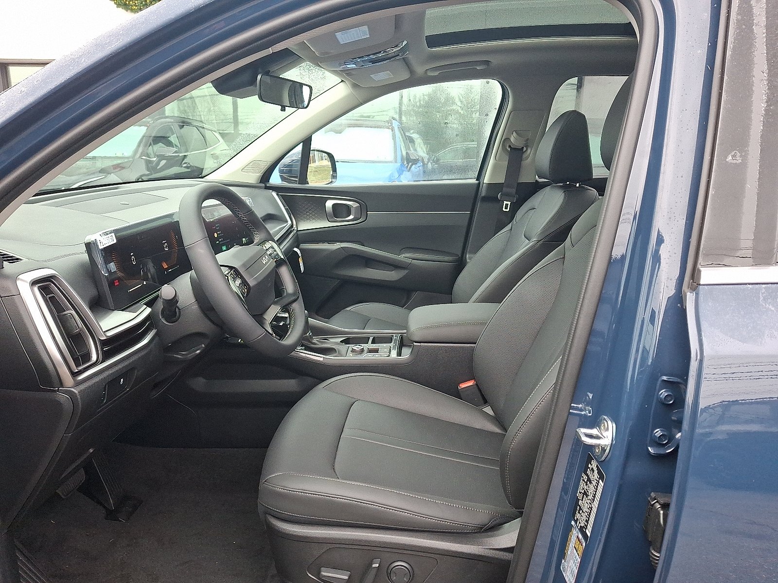 New 2026 Kia Sorento S w/ S Panoramic Sunroof Package AWD/4WD image 9