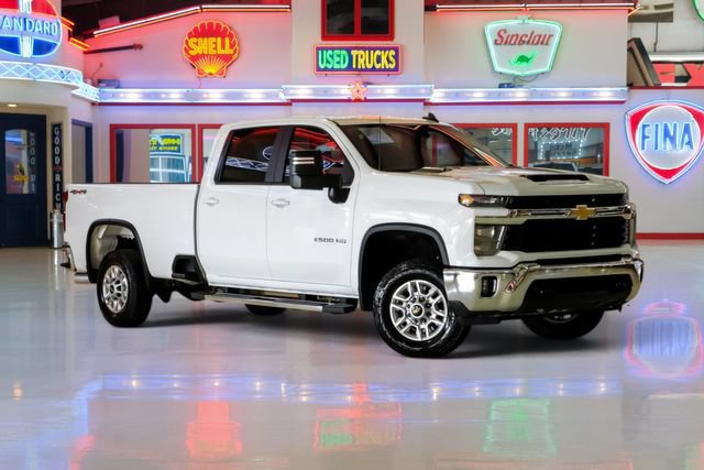 Used 2025 Chevrolet Silverado 2500 LT w/ Convenience Package