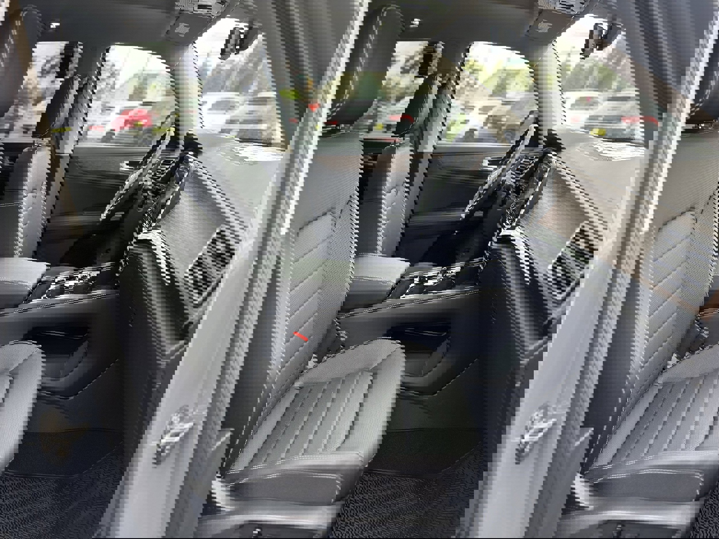 New 2025 Volkswagen Atlas SEL image 36