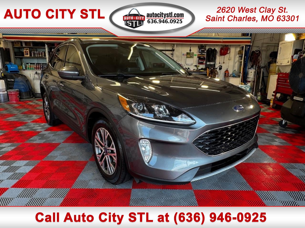 Used 2021 Ford Escape SEL image 1