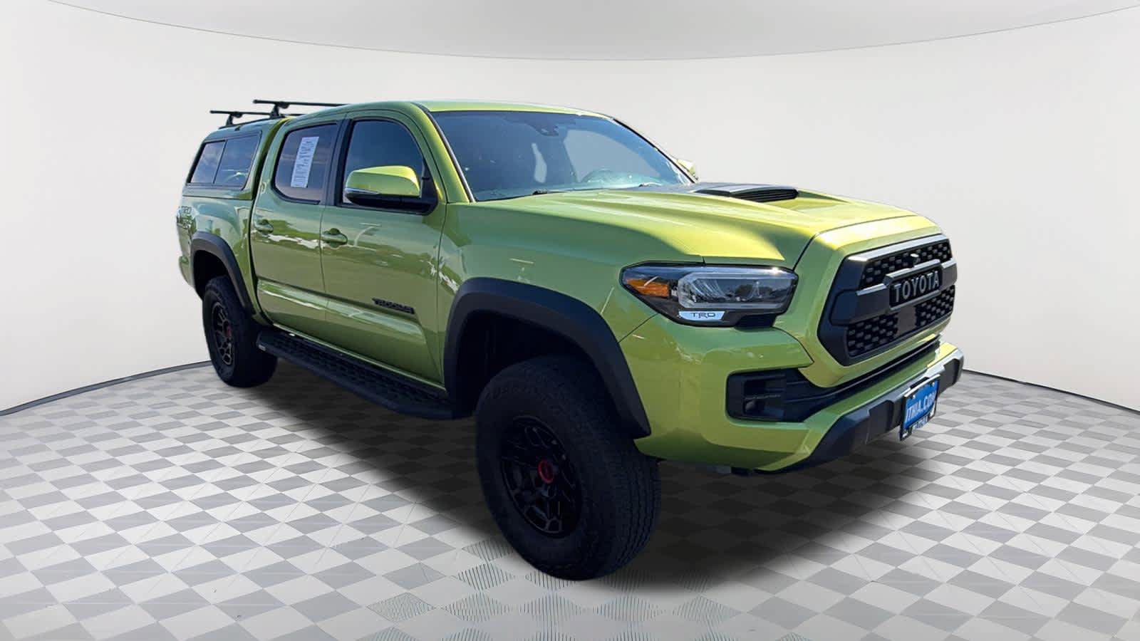 Used 2022 Toyota Tacoma TRD Pro AWD/4WD image 3