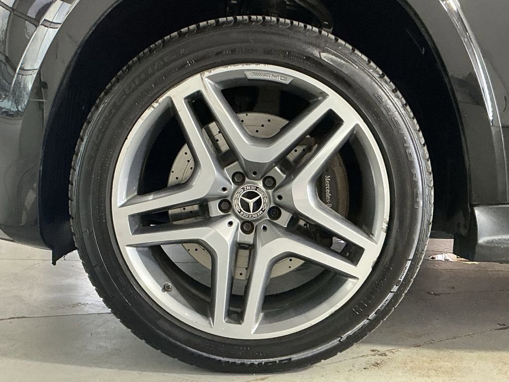 Used 2018 Mercedes-Benz GLS 550 4MATIC image 20