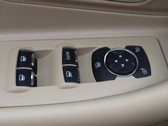 Used 2018 Ford Taurus SEL AWD/4WD image 32
