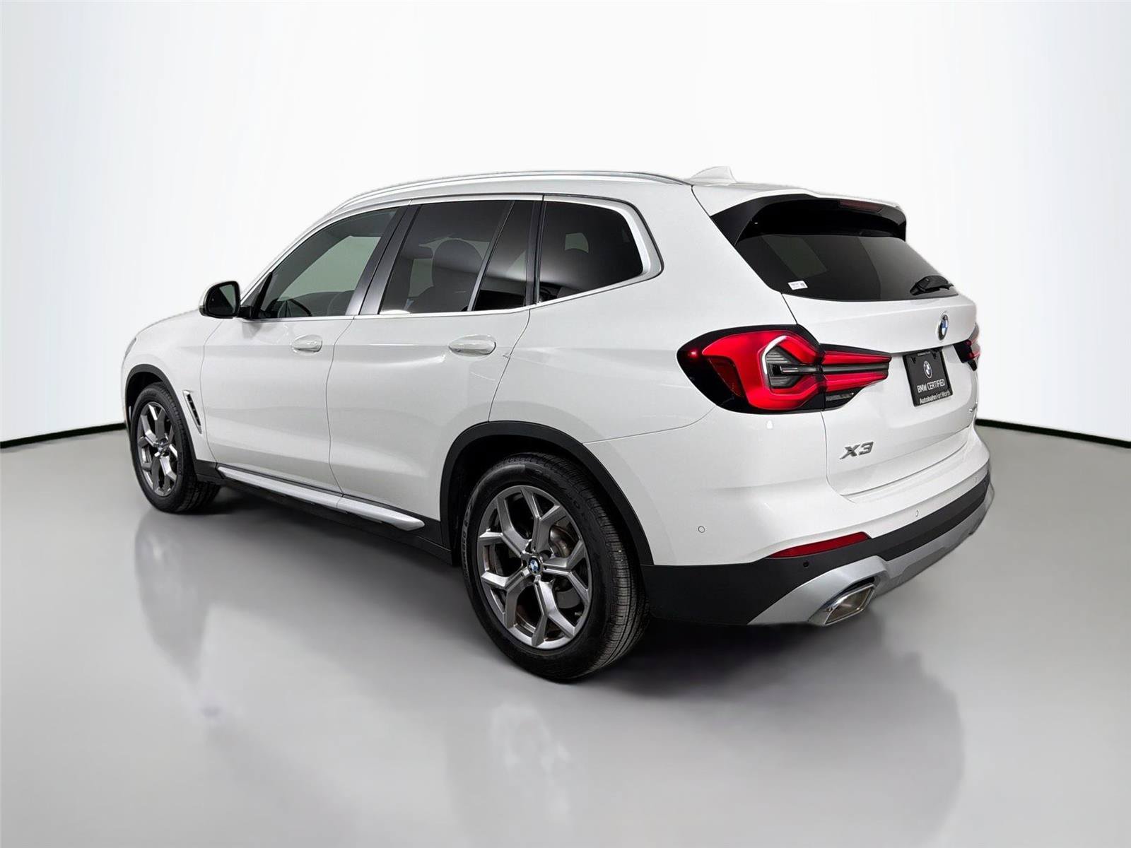 Certified 2023 BMW X3 sDrive30i w/ Convenience Package RWD image 8