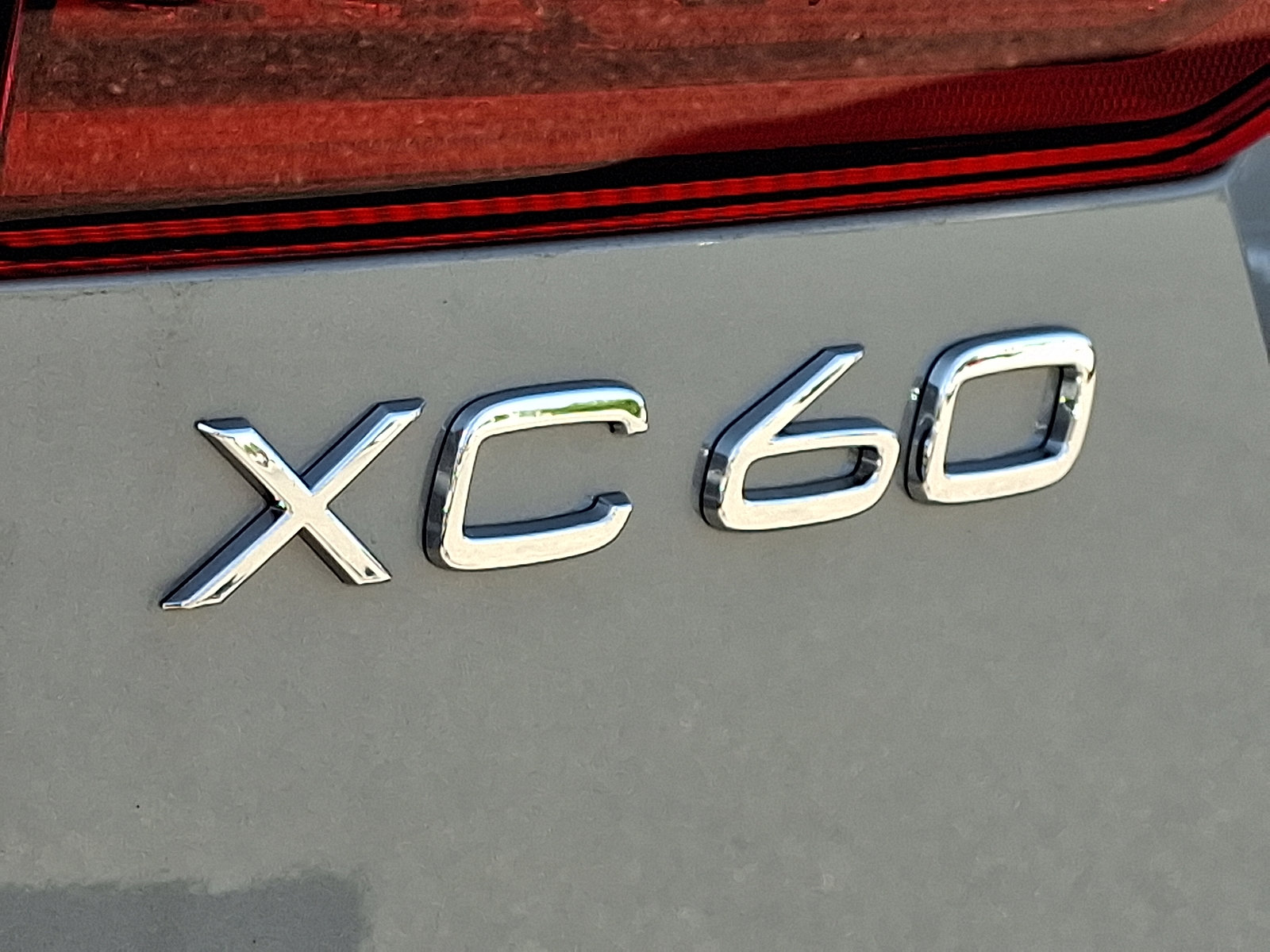 New 2026 Volvo XC60 B5 Ultra w/ Protection Package Premier image 14