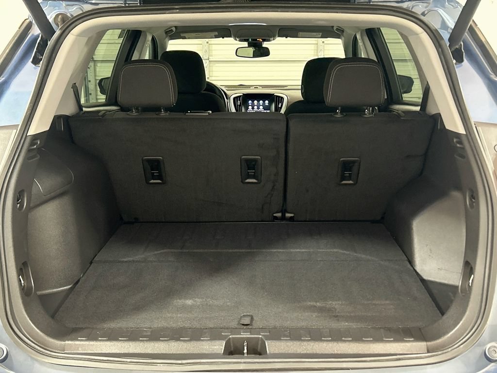 Used 2024 GMC Terrain SLE w/ Driver Convenience Package FWD image 24