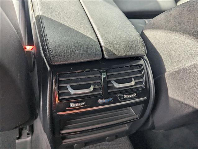 Used 2019 BMW 530i w/ Convenience Package image 18