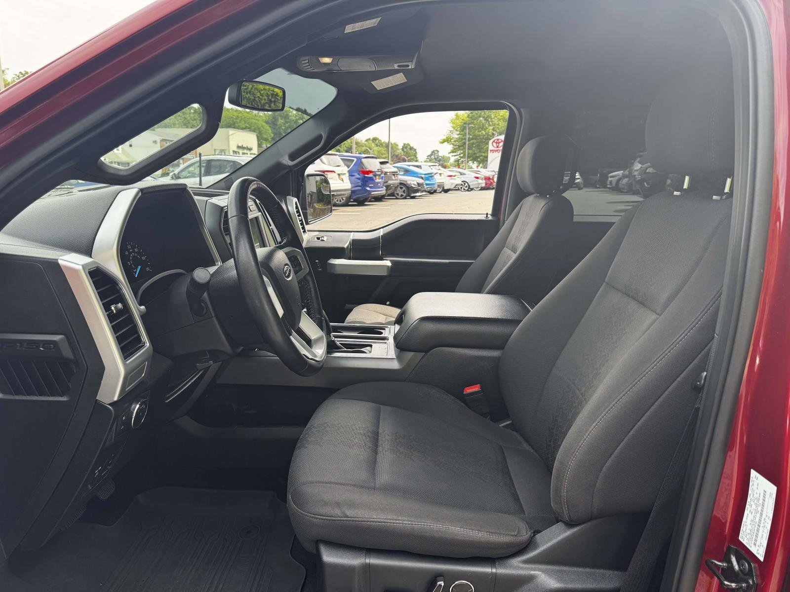 Used 2018 Ford F150 XLT w/ Equipment Group 302A Luxury AWD/4WD image 13