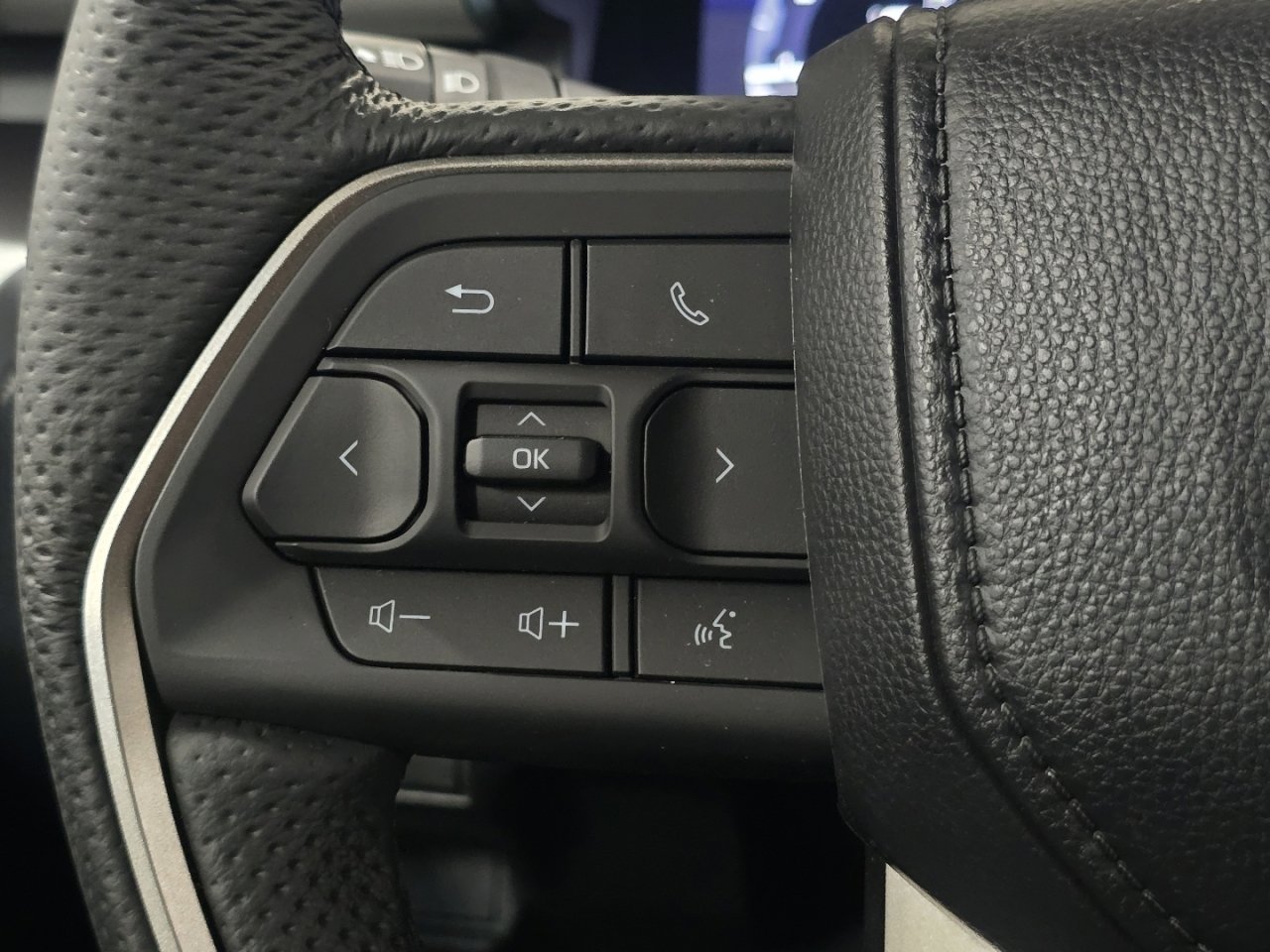 New 2026 Toyota Tacoma 4x4 Double Cab Hybrid image 32