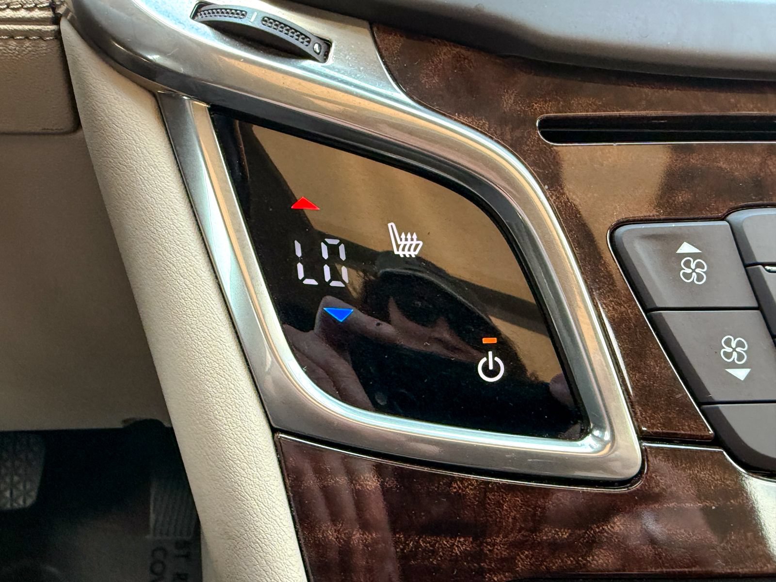 Used 2014 Buick LaCrosse Leather FWD image 31