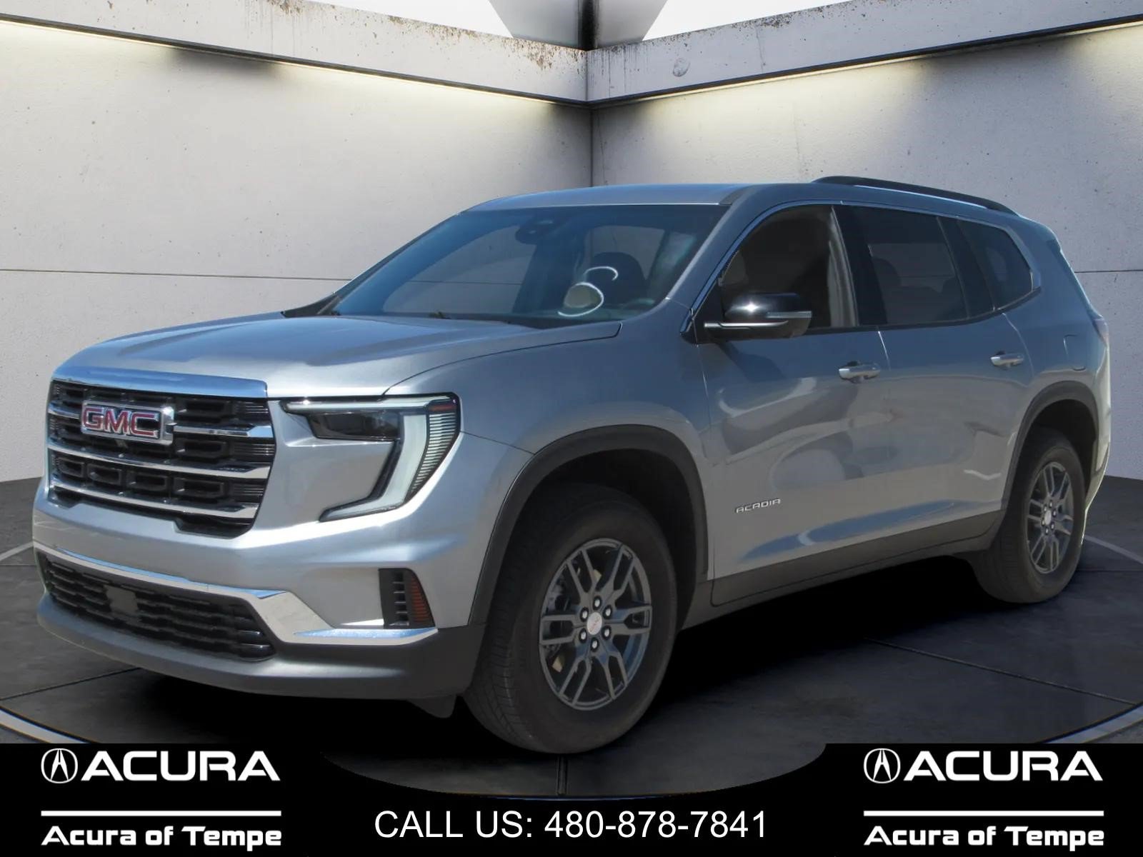 Used 2026 GMC Acadia Elevation FWD image 1