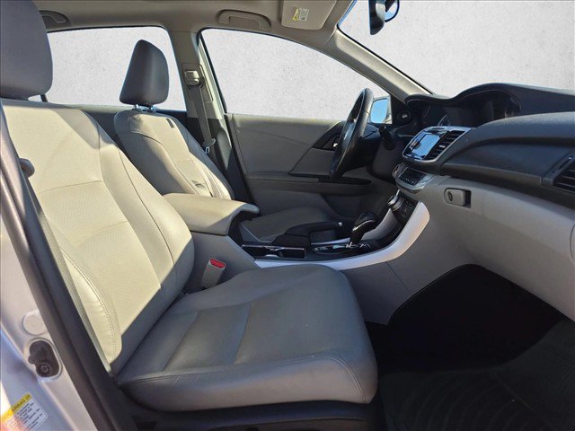 Used 2015 Honda Accord EX-L image 22