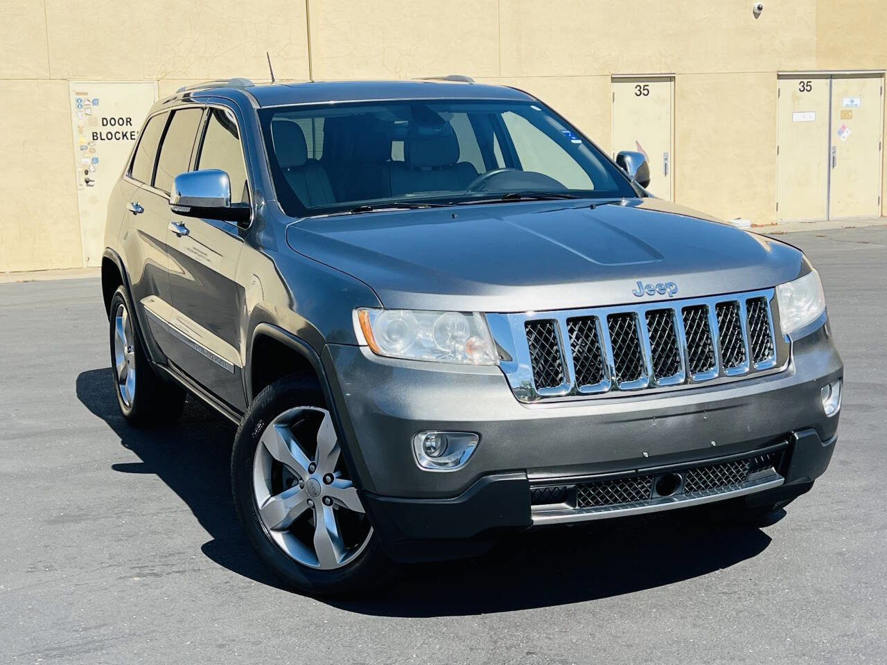 Used 2012 Jeep Grand Cherokee Overland