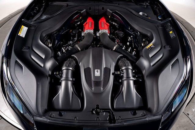 Certified 2019 Ferrari Portofino image 15