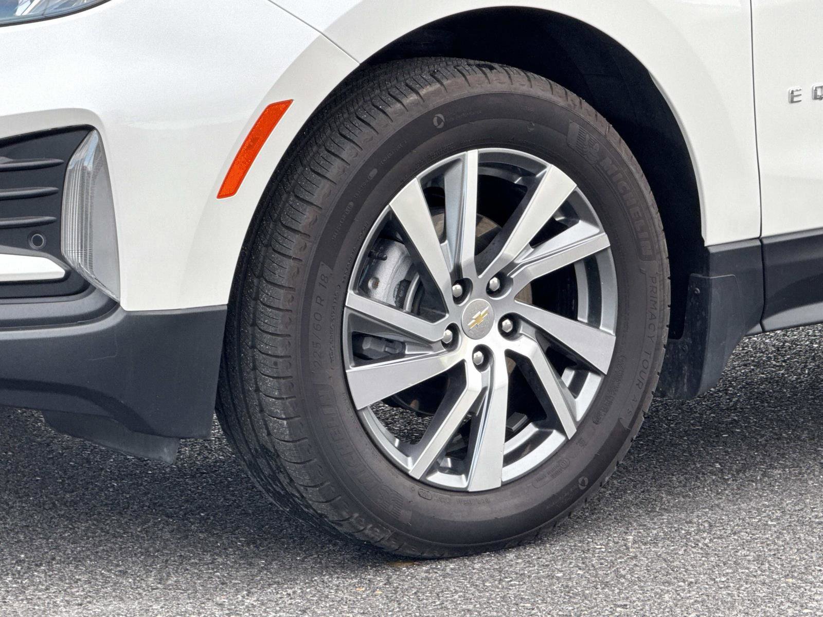 New 2024 Chevrolet Equinox LT w/ LPO, Floor Liner Package image 17