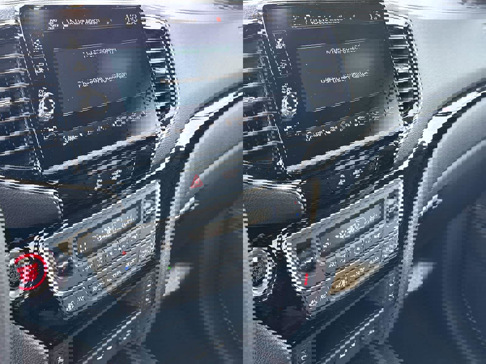 Used 2025 Honda Ridgeline Black Edition image 23