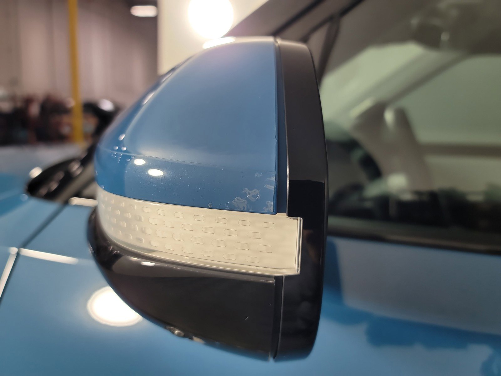 Used 2023 Rivian R1S Launch Edition image 28