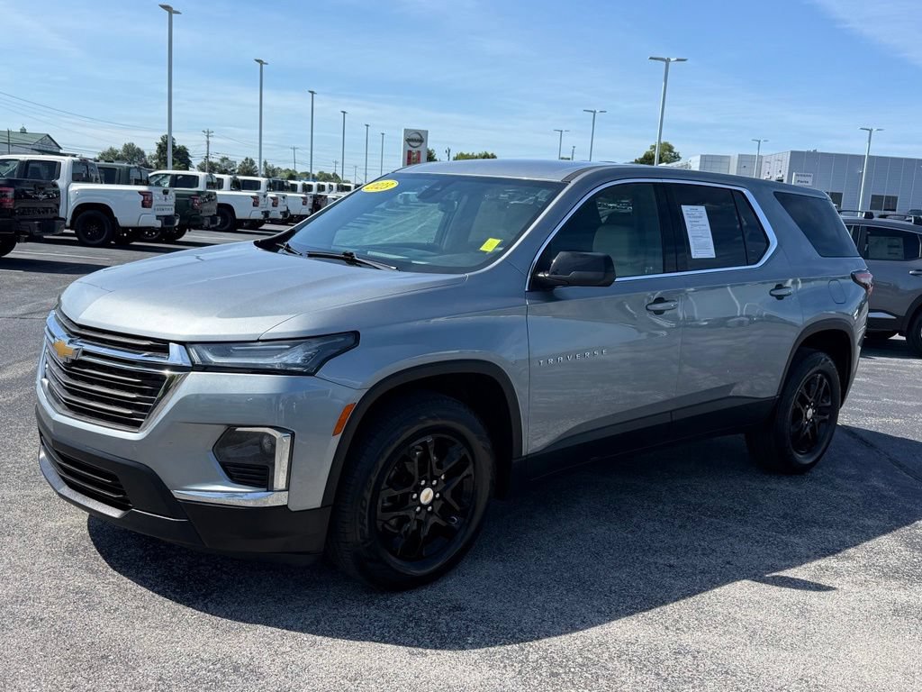 Used 2023 Chevrolet Traverse LS FWD image 36