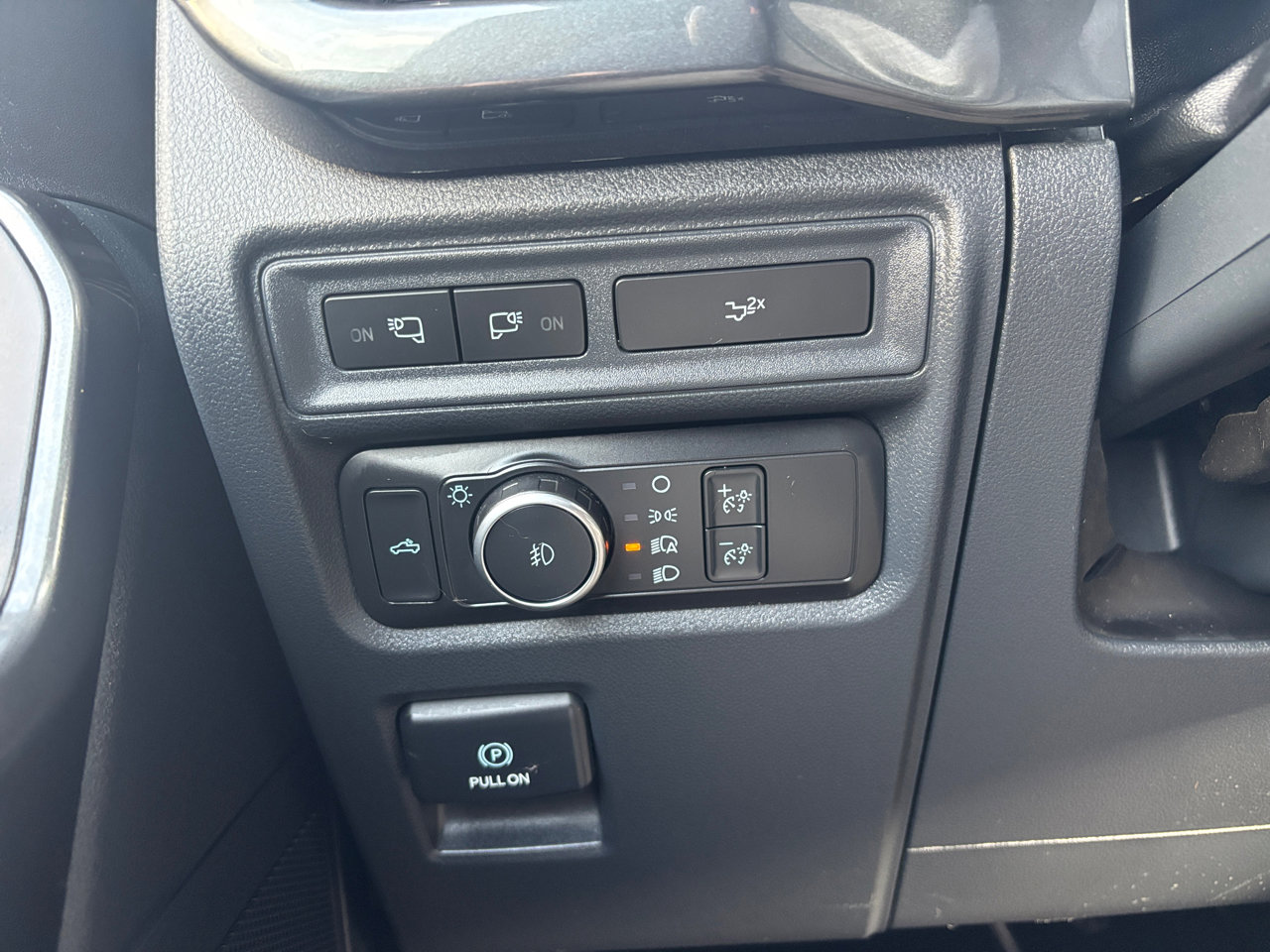 Used 2022 Ford F150 XLT w/ Equipment Group 302A High image 15