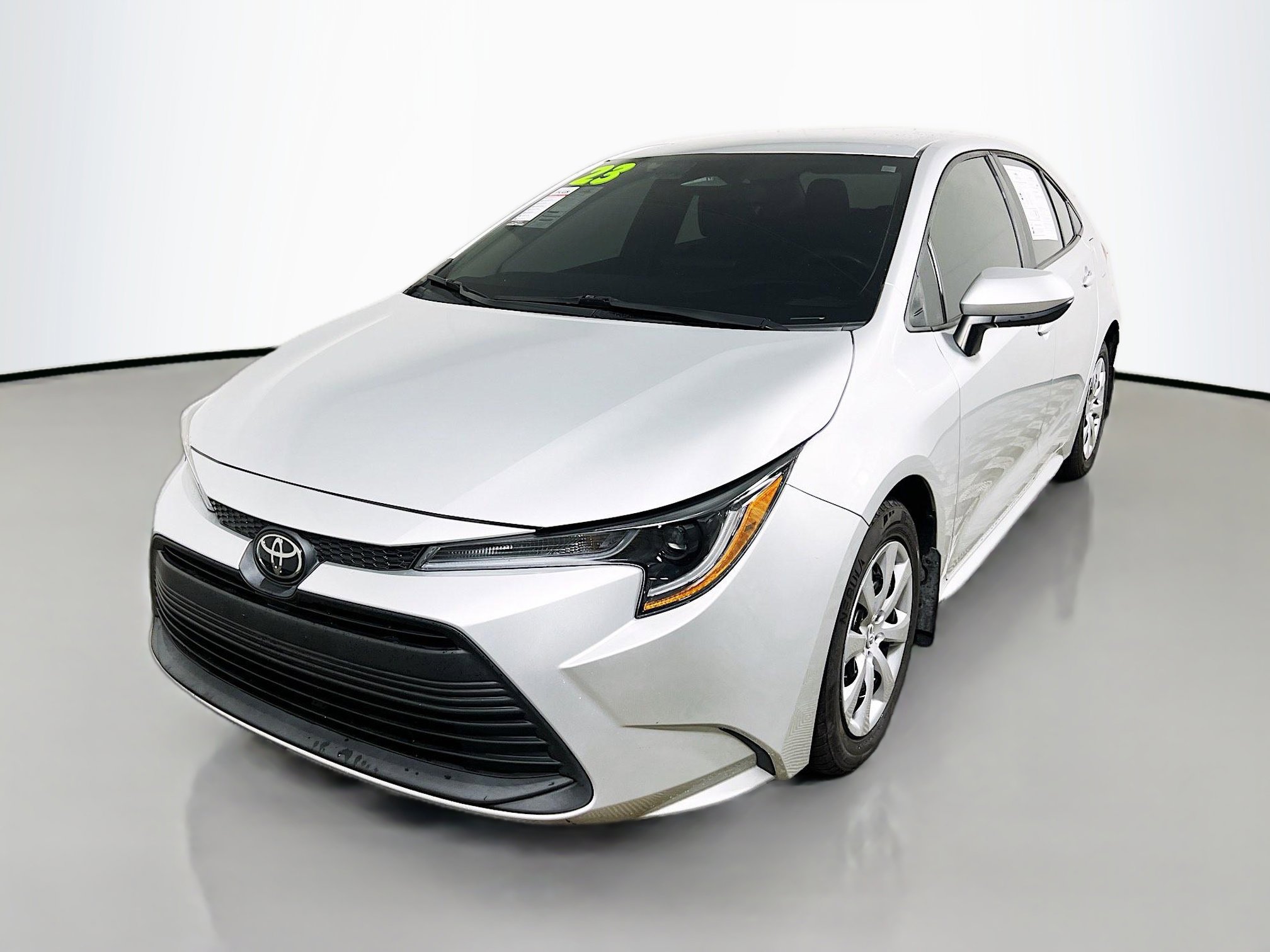 Used 2023 Toyota Corolla LE image 10