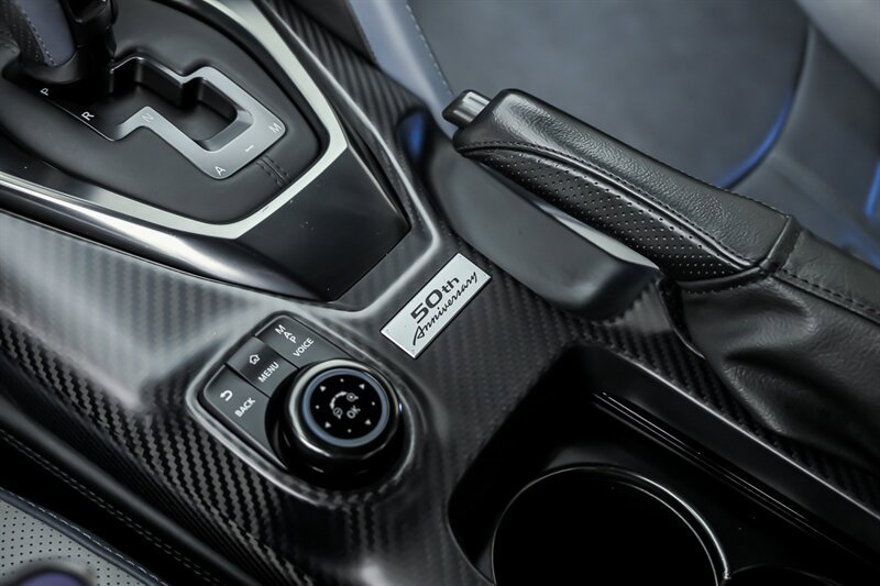 Used 2020 Nissan GT-R Premium AWD/4WD image 40