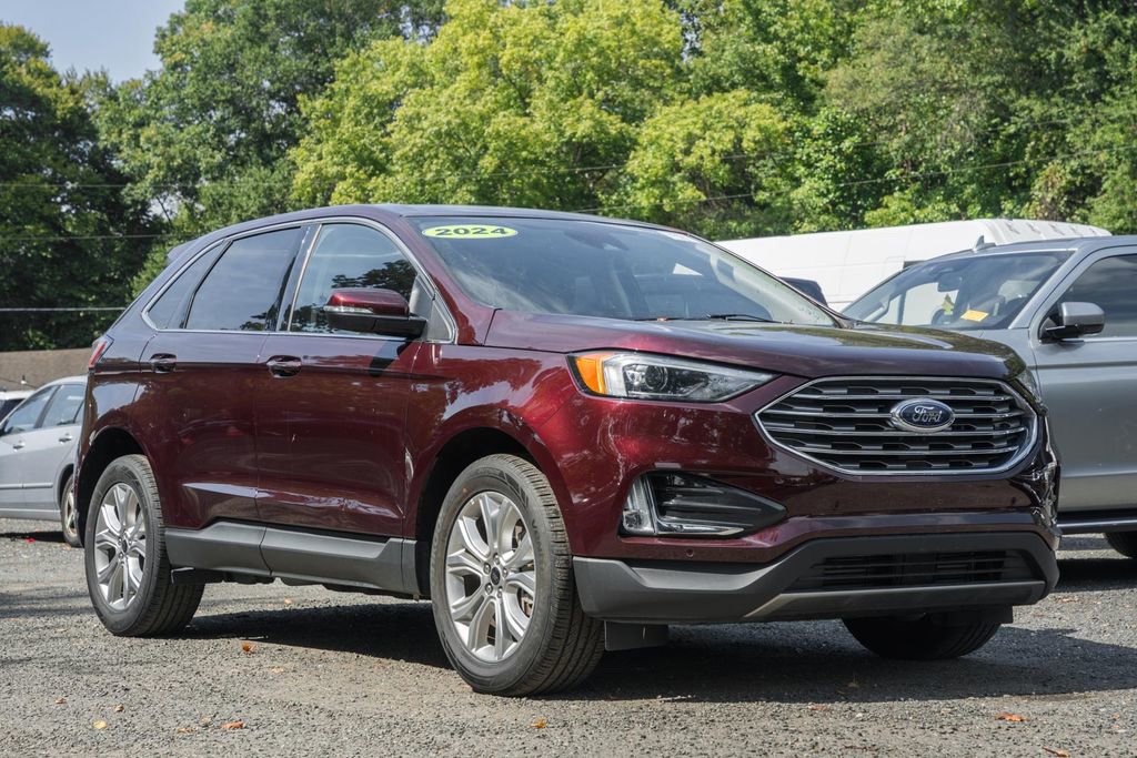 Used 2024 Ford Edge Titanium
