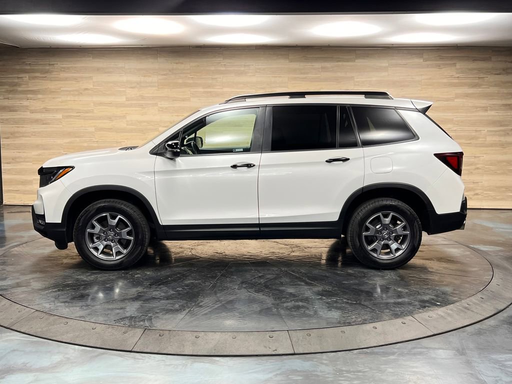 Used 2023 Honda Passport TrailSport image 19