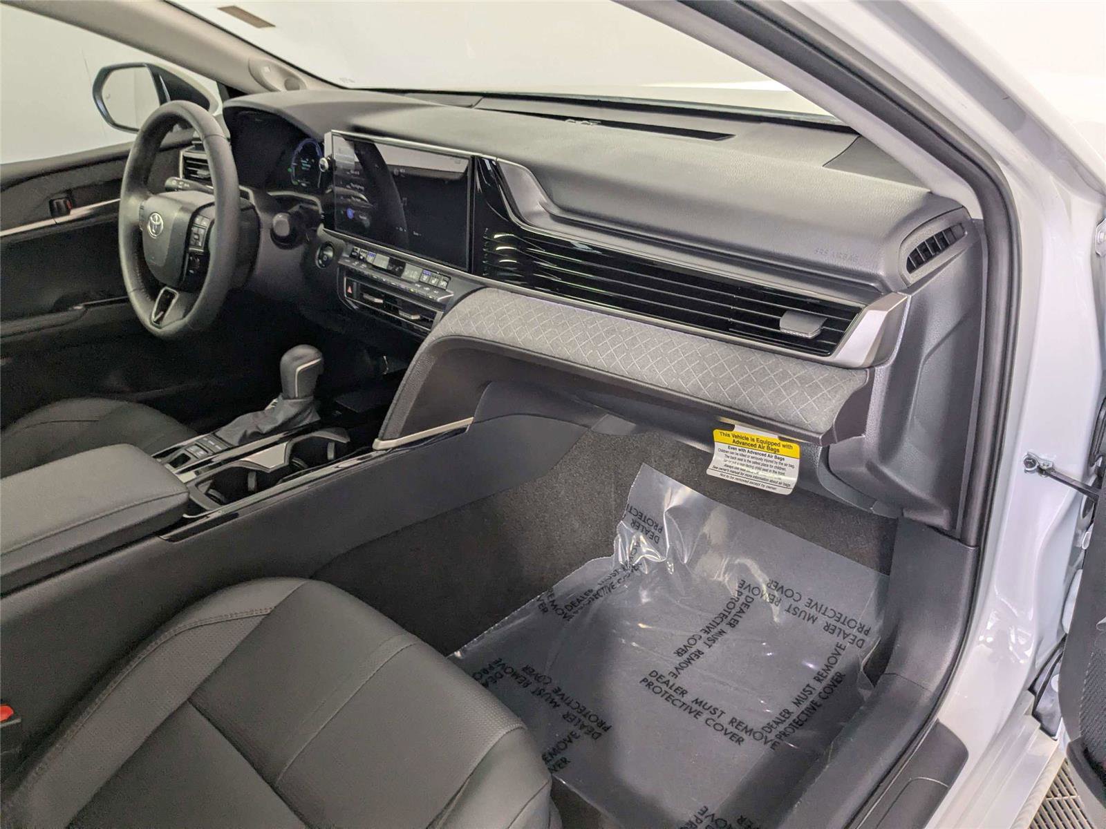 Certified 2025 Toyota Camry XLE w/ Premium Plus Package image 28