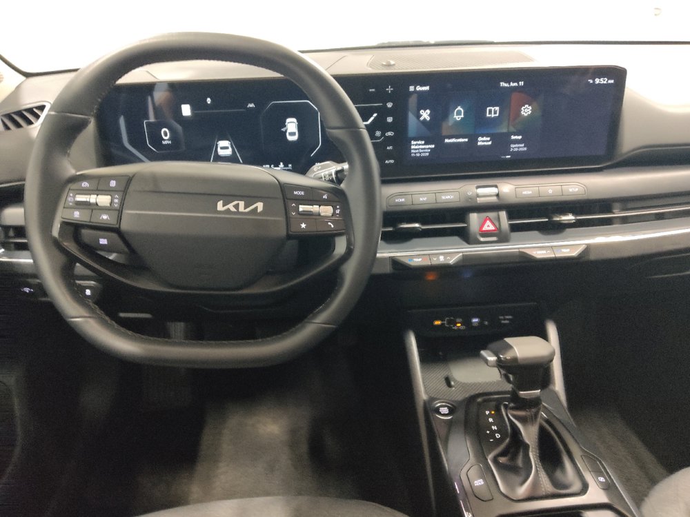 Used 2025 Kia K4 EX FWD image 22