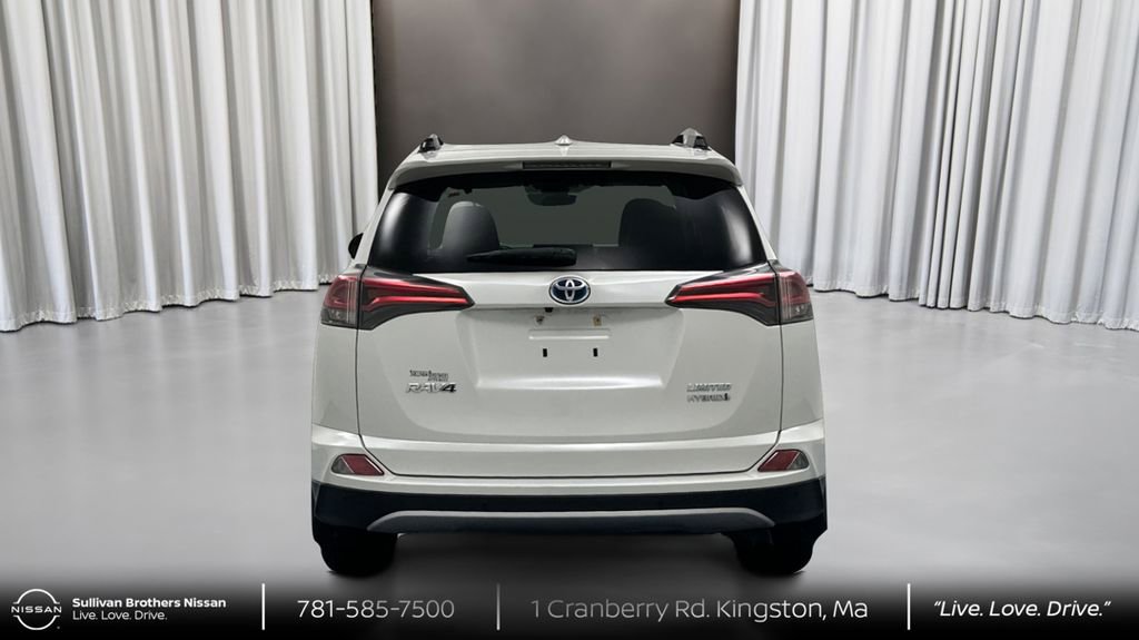 Used 2018 Toyota RAV4 Limited w/ Carpet Mat Package image 6