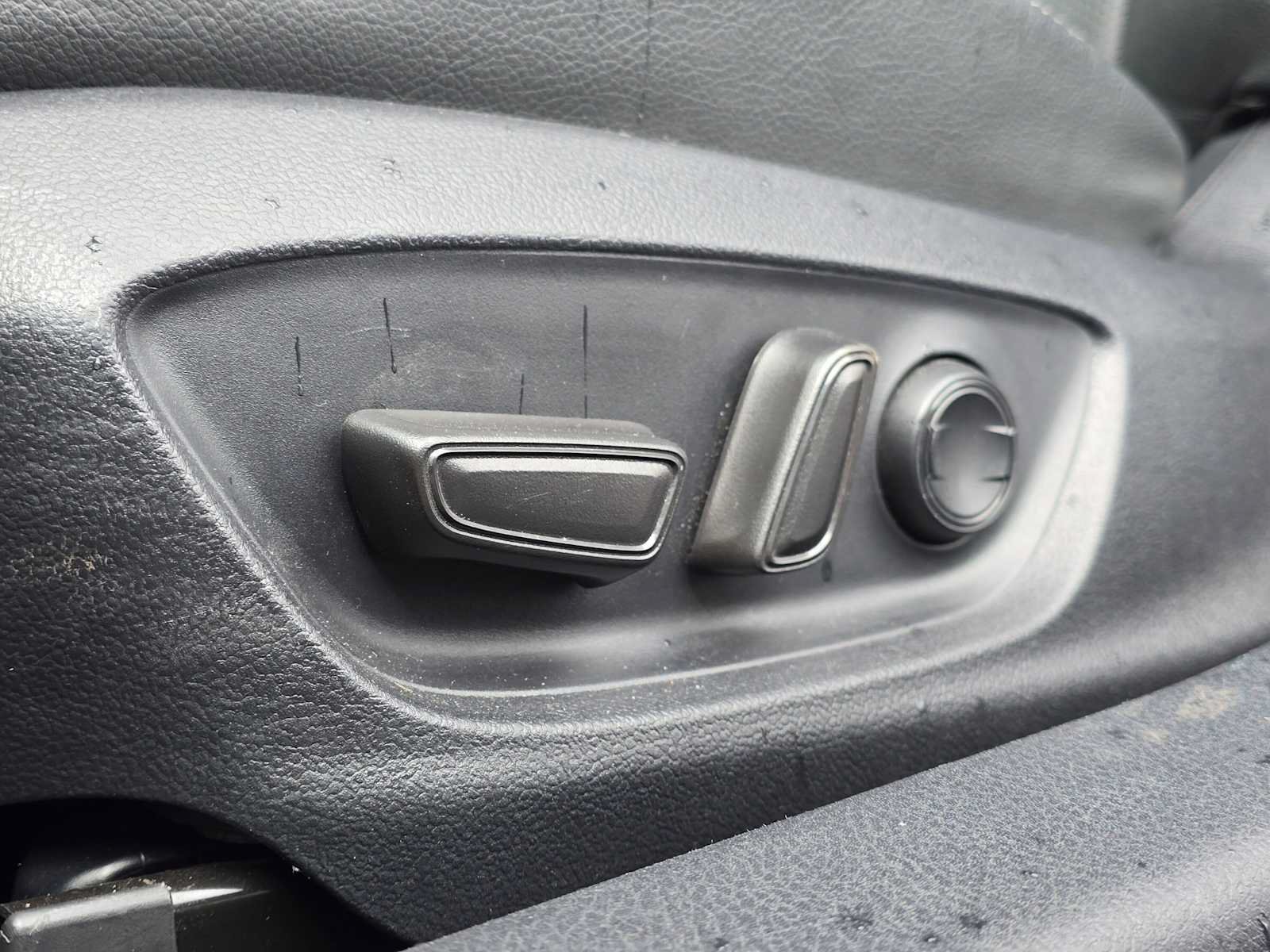 Used 2024 Toyota Camry XSE FWD image 28