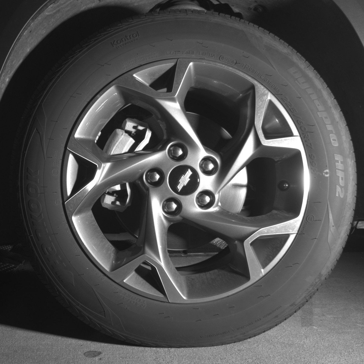Used 2025 Chevrolet Trax LT FWD image 12
