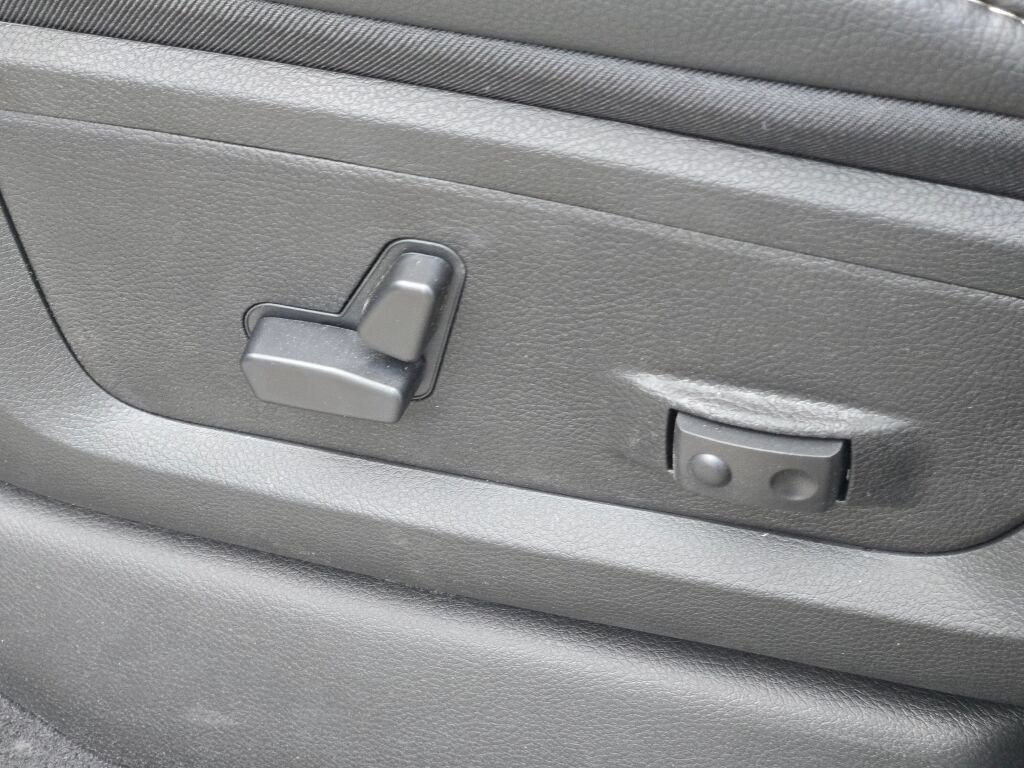 New 2026 RAM 2500 Laramie AWD/4WD image 29