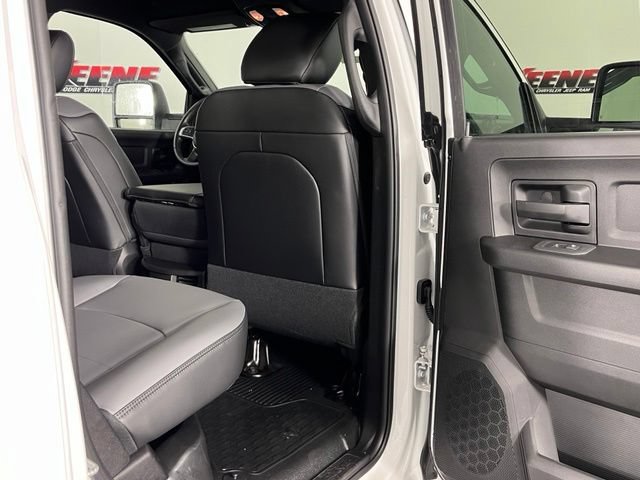 New 2026 RAM 5500 Tradesman AWD/4WD image 24