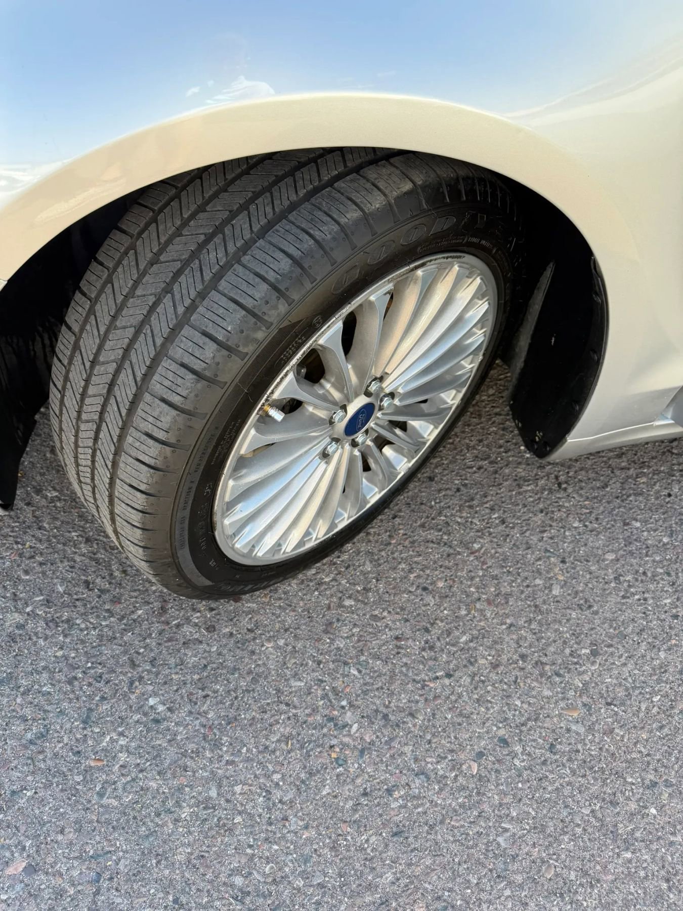 Used 2016 Ford Fusion Titanium image 15