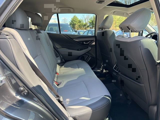 Used 2022 Subaru Outback Limited AWD/4WD image 11