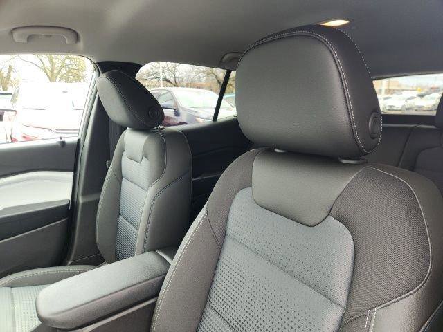 New 2026 Chevrolet Trax LT w/ Driver Confidence Package FWD image 9