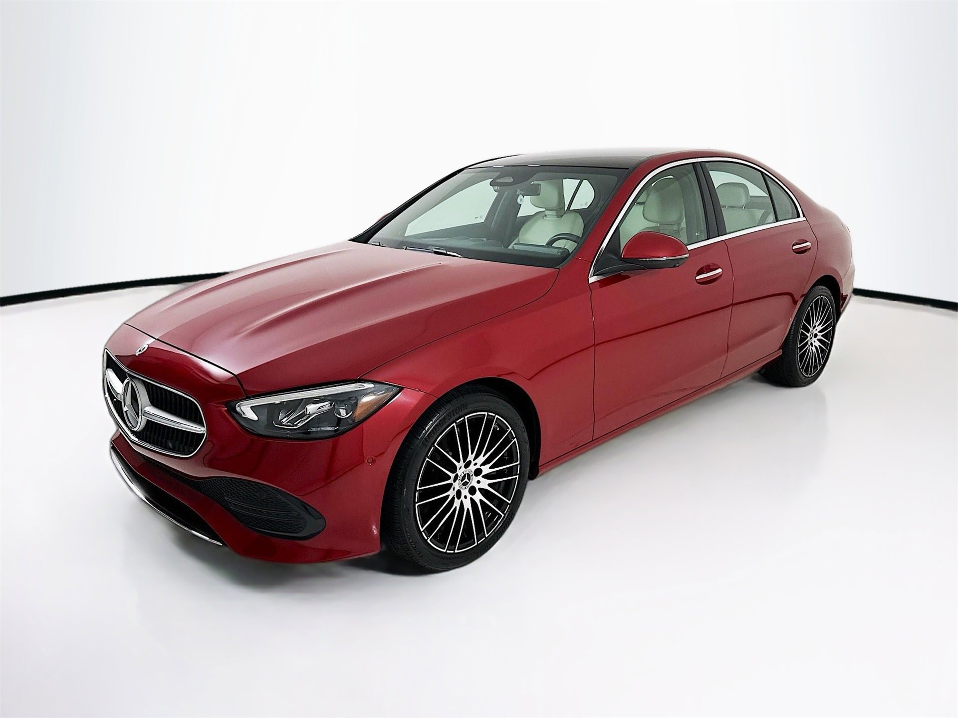 Used 2025 Mercedes-Benz C 300 Sedan image 3